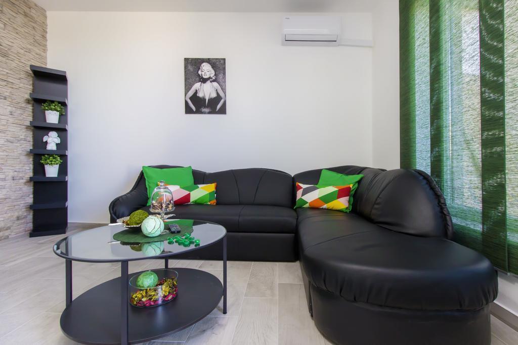 Apartments Slavica Šibenik Exterior foto
