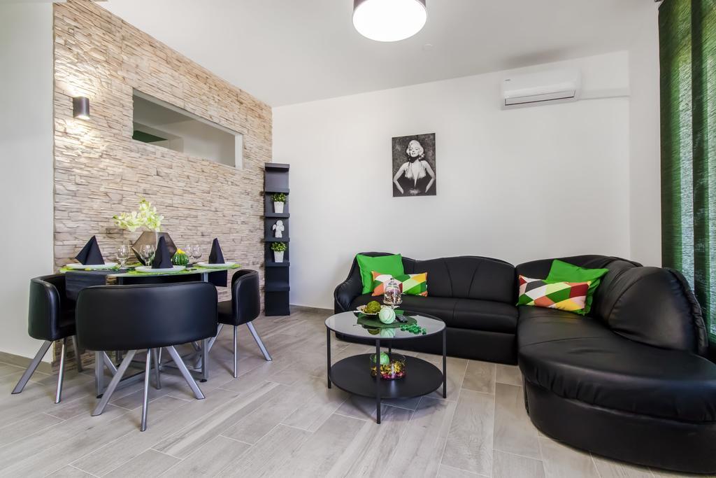 Apartments Slavica Šibenik Exterior foto